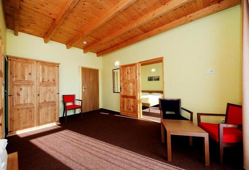 فندق صغير Penzion Folbr