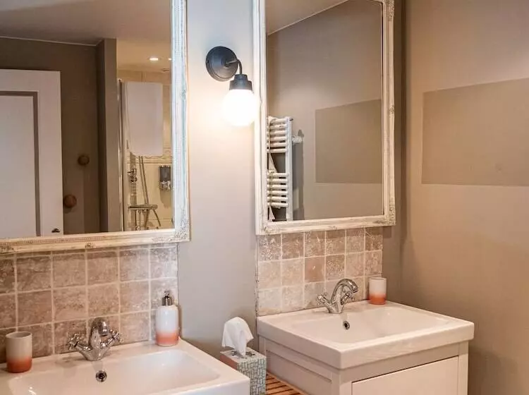 ベッドアンドブレックファースト Clos Saintmartin