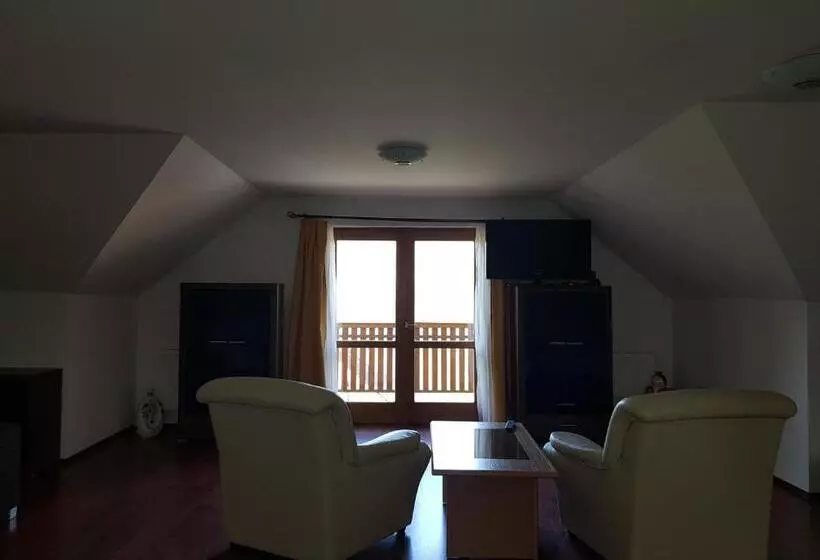 Aamiaismajoitus (B&B) Olze Panzió