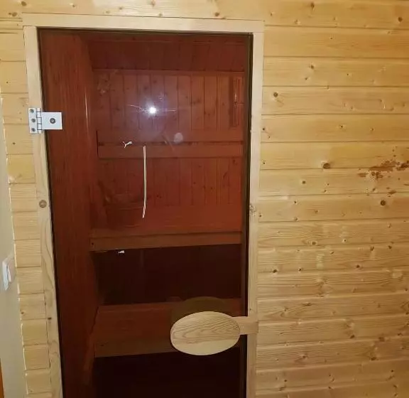 Aamiaismajoitus (B&B) Olze Panzió