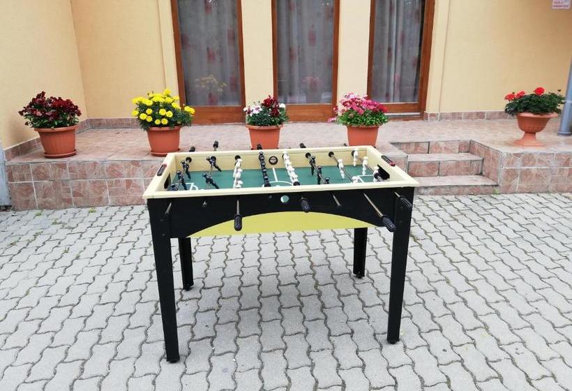 Nocleg ze śniadaniem Olze Panzió