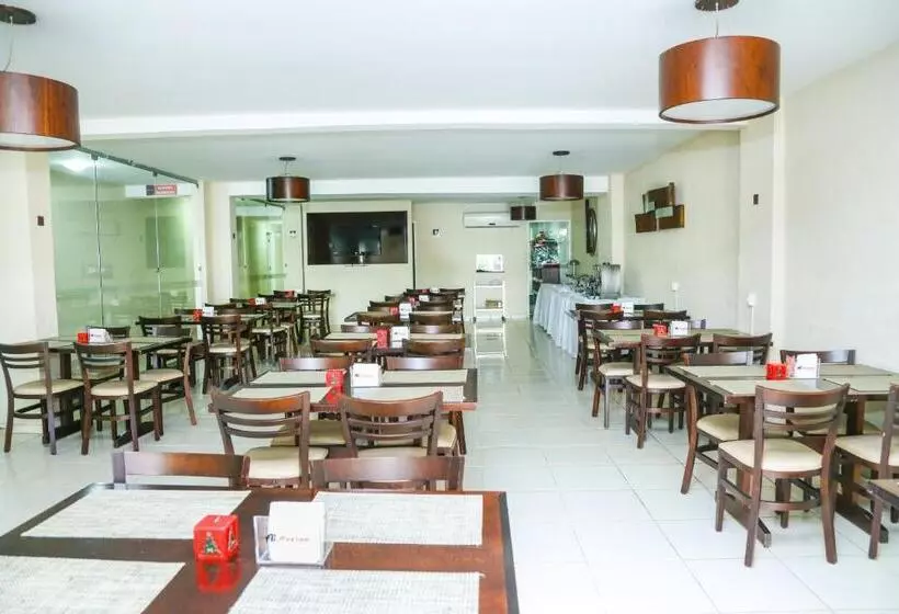 Hotelli Avelan Plaza