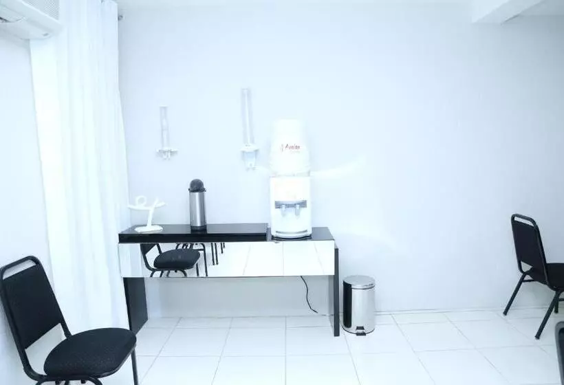 Hotelli Avelan Plaza