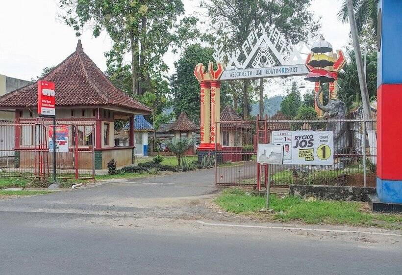 Collection O 89999 Hotel Bumi Kedaton Resort