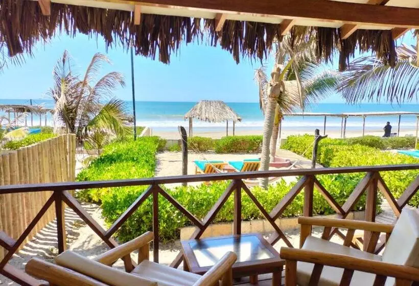 Hotelli El Refugio De Vichayito