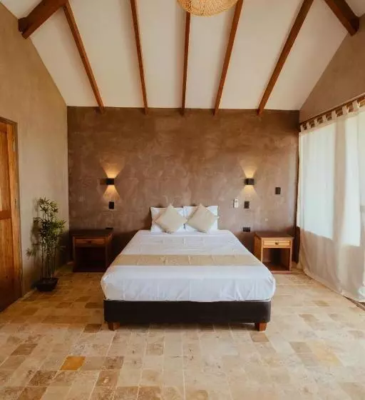 Hotelli El Refugio De Vichayito