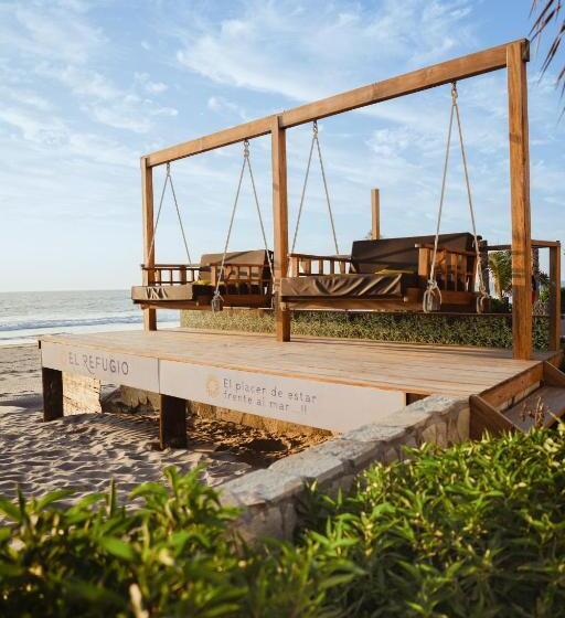 ホテル El Refugio De Vichayito