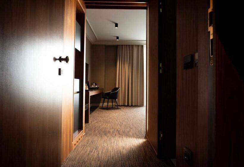 호텔 Select Hill Resort