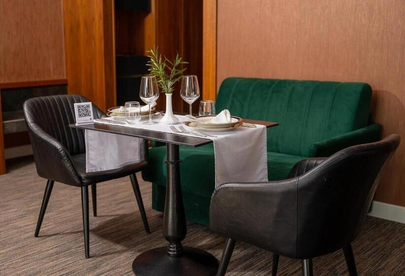 호텔 Select Hill Resort