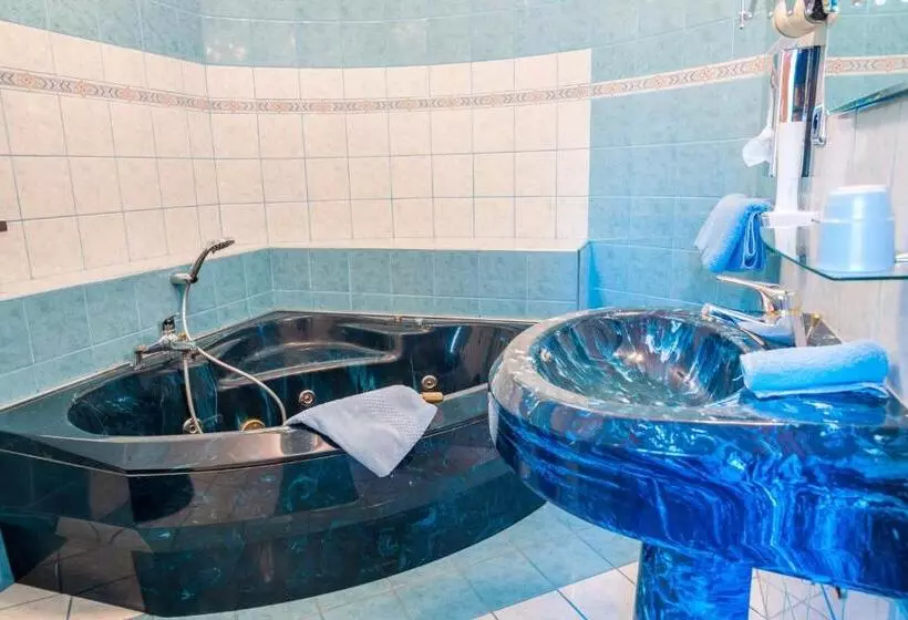 Hotelli Villa Karolina