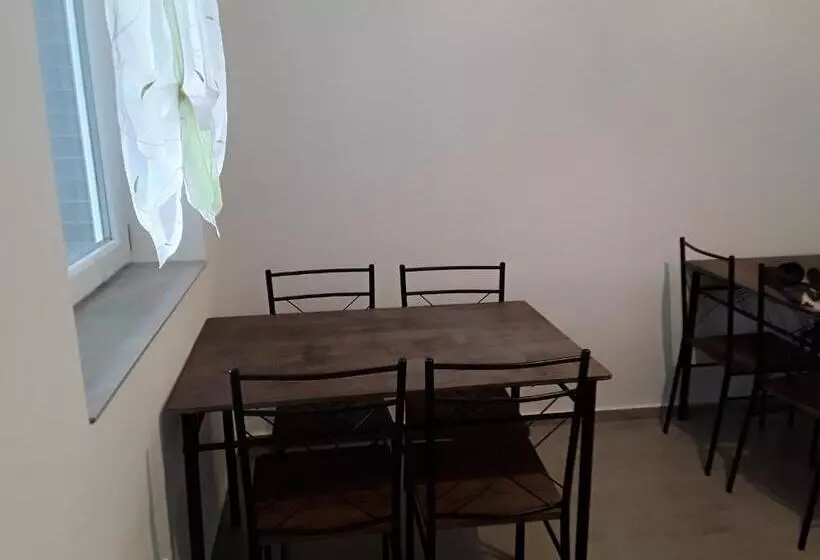 ペンション Tornácos Vendégház Tápiószentmárton