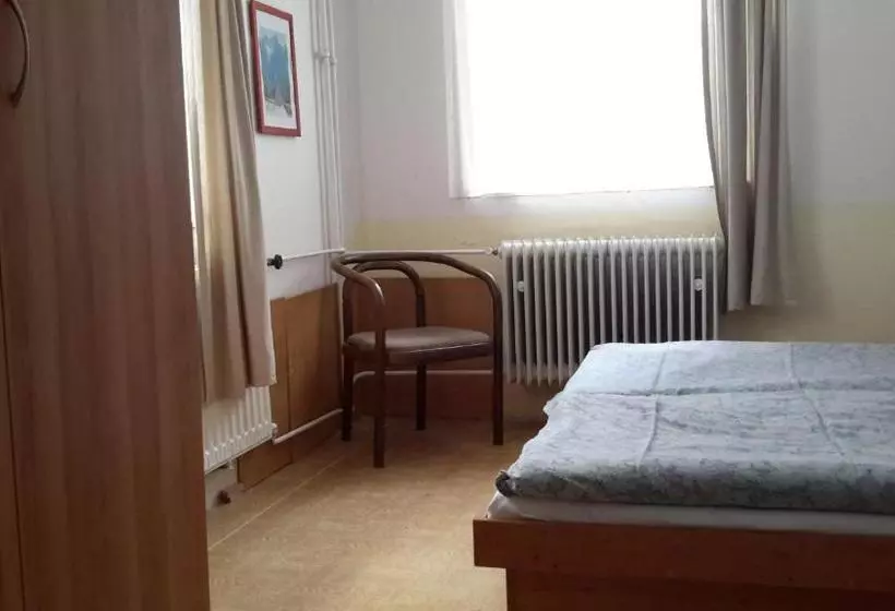 ペンション Turistická Ubytovna Zámeček