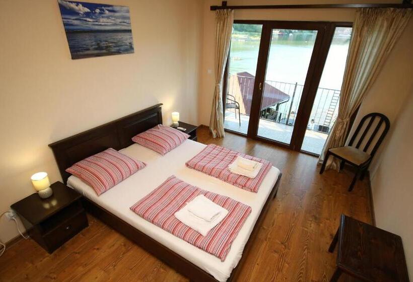 פנסיון Vila Golful Dunării