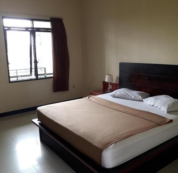 Surya Hotel & Resort