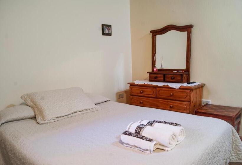 הוסטל Hospedaje Flores Del Sur