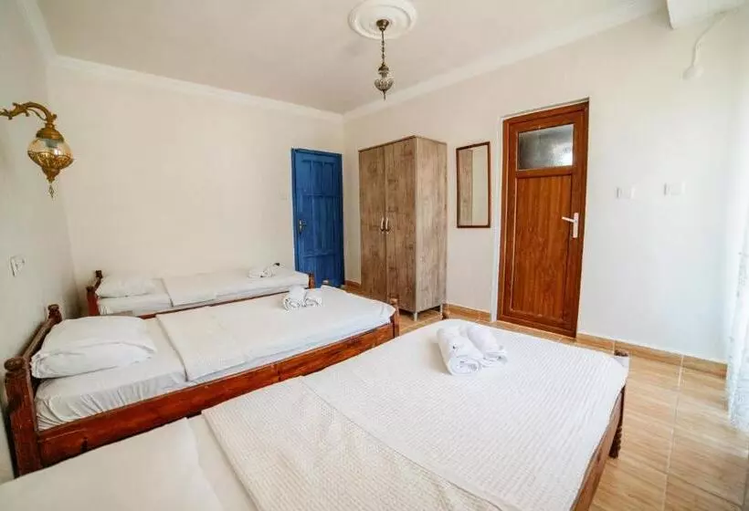 تختخواب و صبحانه Eucalyptus Pension