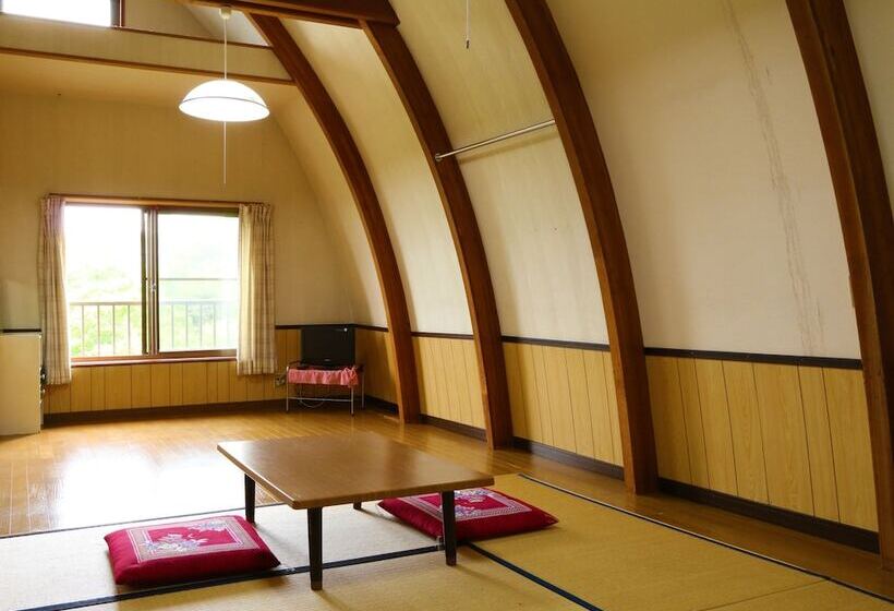 פנסיון Marchen House Madarao