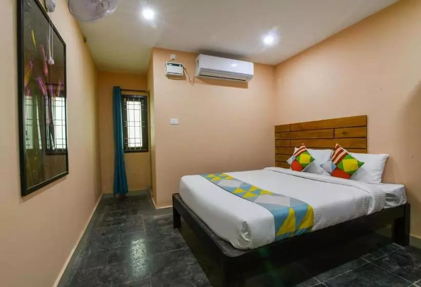 پانسیون Oyo Home 62423 Compact Studio Cozy Stay, Near To Kamatci