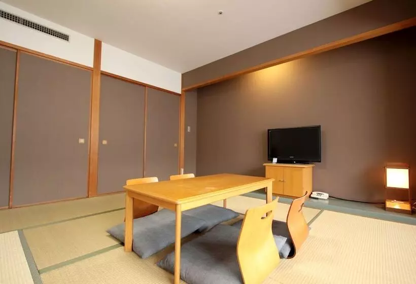 Hotelli Ooedo Onsen Monogatari Kimitsu No Mori