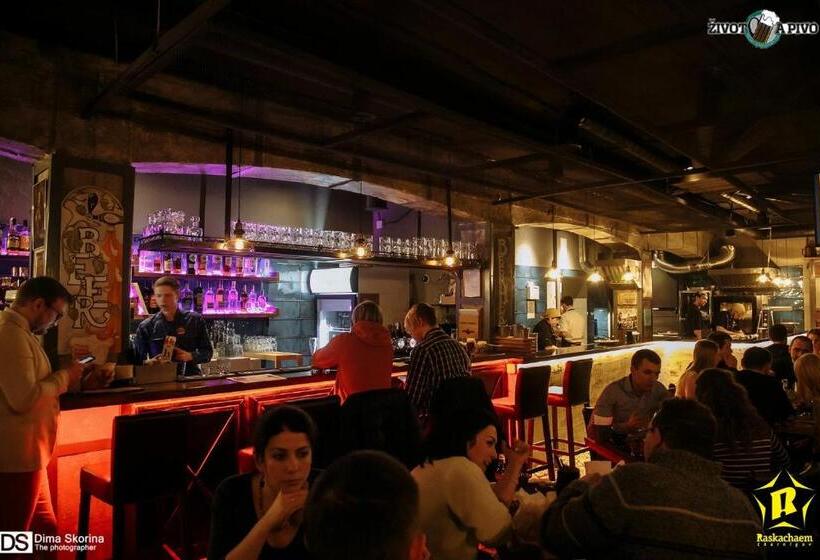 בית מלון כפרי Optima Collection Chernihiv