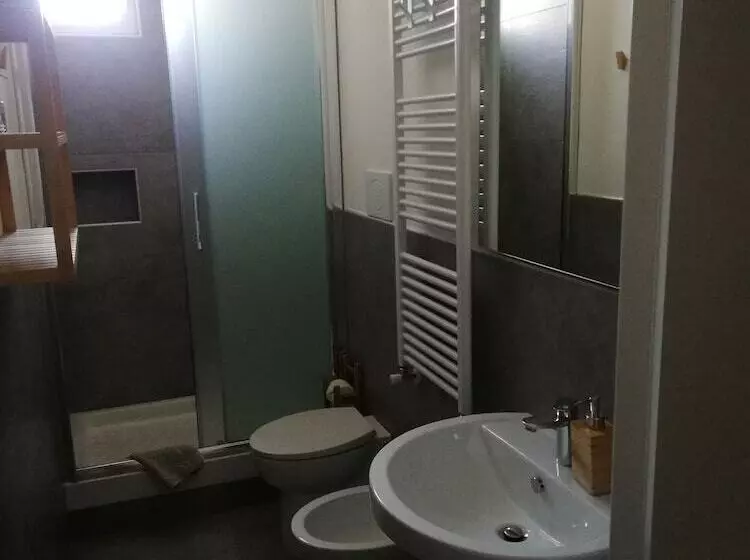 Aamiaismajoitus (B&B) Dogana D Acqua Rooms & Art