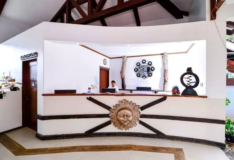 هتل Anda Cove Beach Retreat