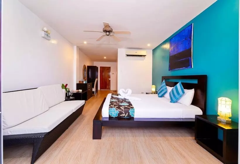 هتل Anda Cove Beach Retreat