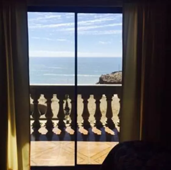 Hotelli La Cueva Del Pirata