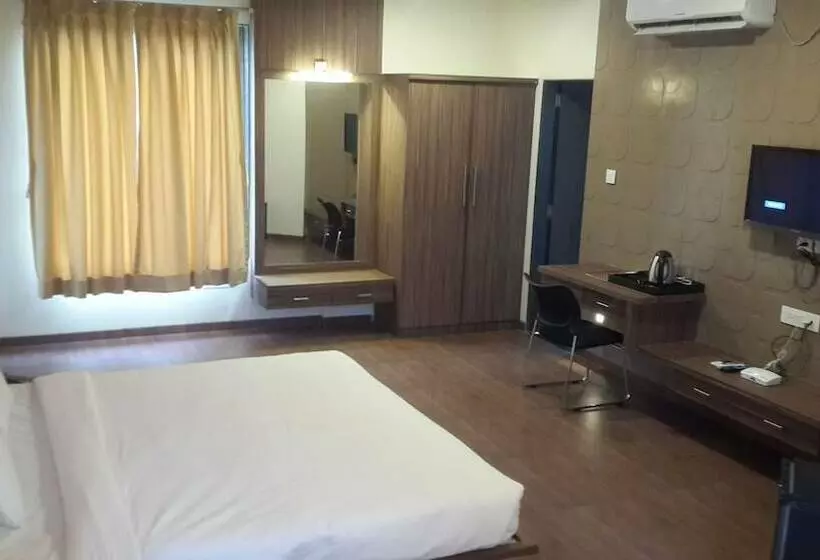 Hotelli New Leaf Achillea Chakan