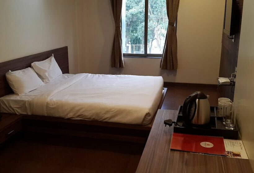 Hotel New Leaf Achillea Chakan