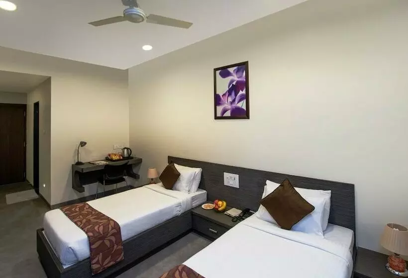 Hotelli New Leaf Achillea Chakan