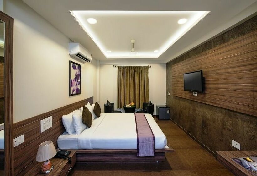 Hotel New Leaf Achillea Chakan