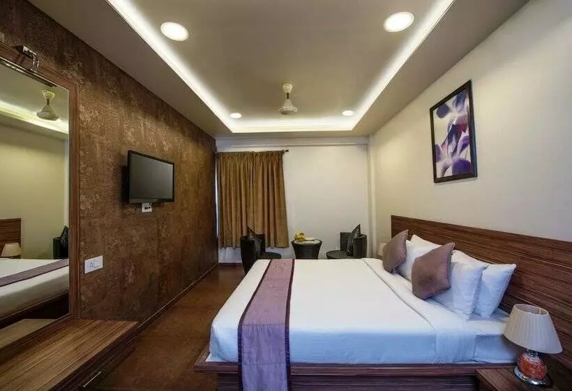 Hotelli New Leaf Achillea Chakan