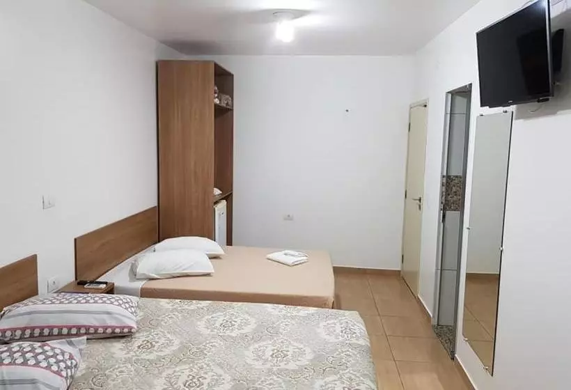 ホテル Pousada Forum