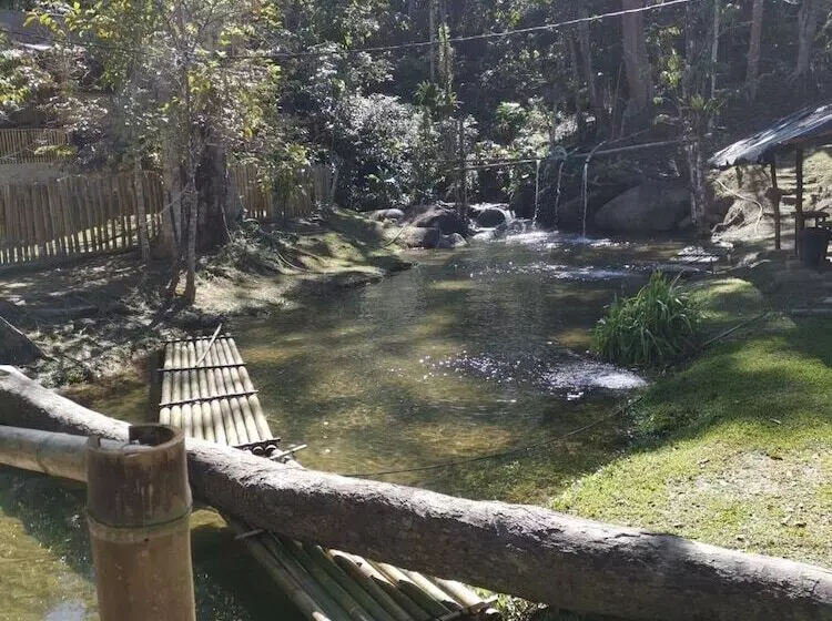 ホテル Rain Forest Inn