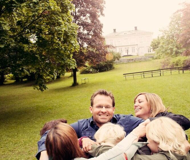 فندق Söråkers Herrgård