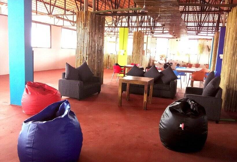 فندق Vedanta Wake Up   Coorg, Madikeri Town Center