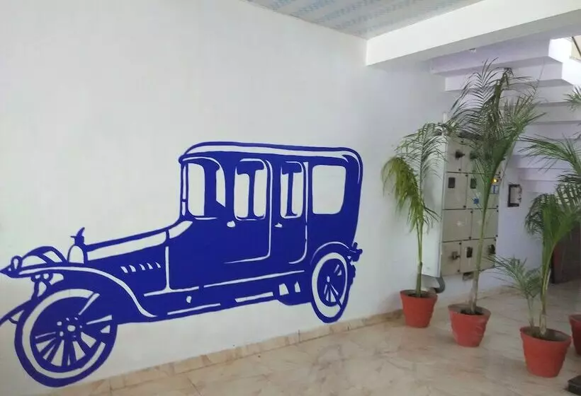 Hotelli Vedanta Wake Up   Coorg, Madikeri Town Center