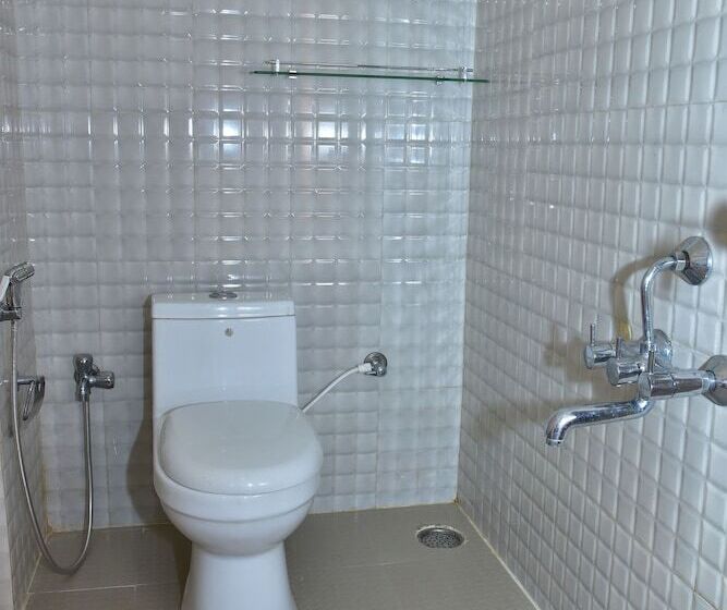 فندق Vedanta Wake Up   Coorg, Madikeri Town Center