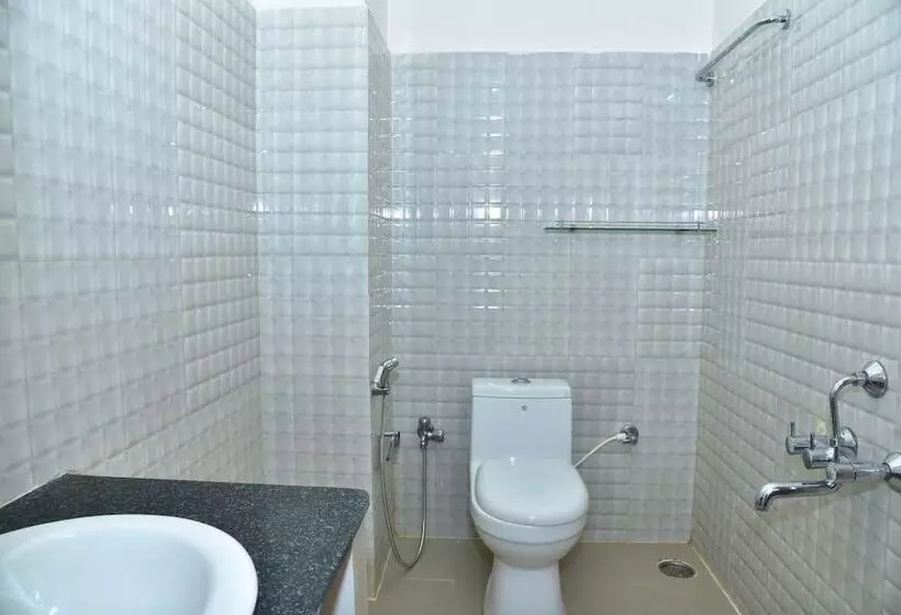 Hotelli Vedanta Wake Up   Coorg, Madikeri Town Center