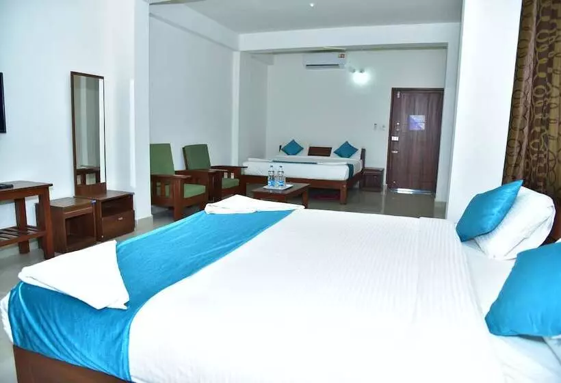 Hotelli Vedanta Wake Up   Coorg, Madikeri Town Center