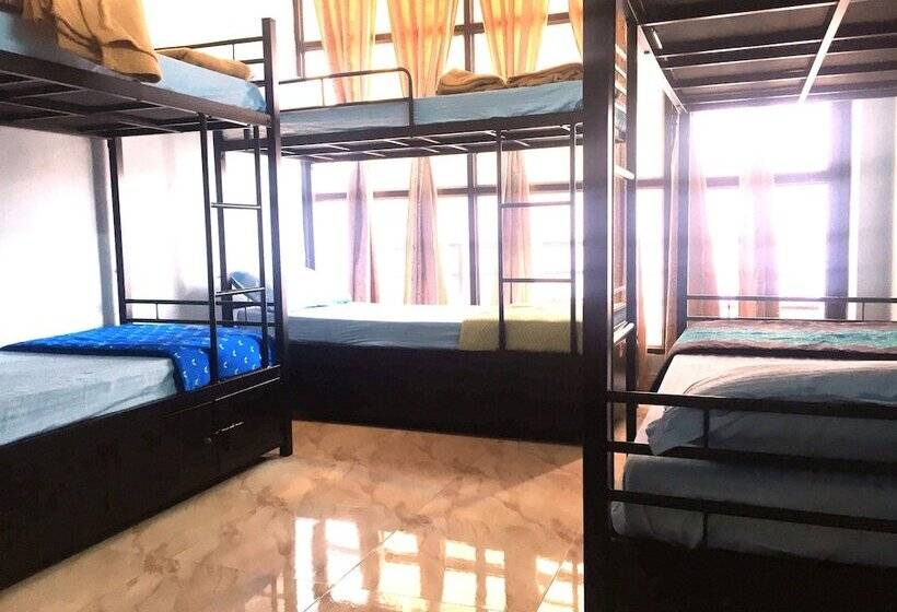 فندق Vedanta Wake Up   Coorg, Madikeri Town Center