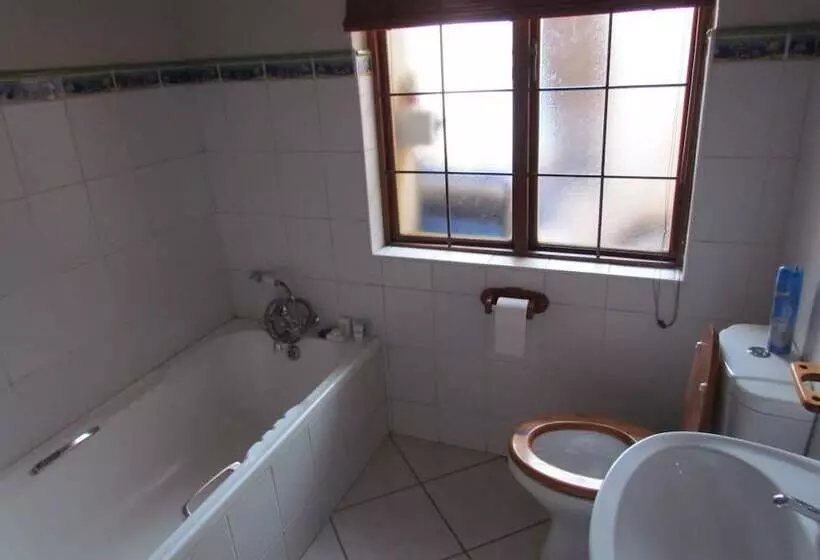 ペンション Utopia Guest House