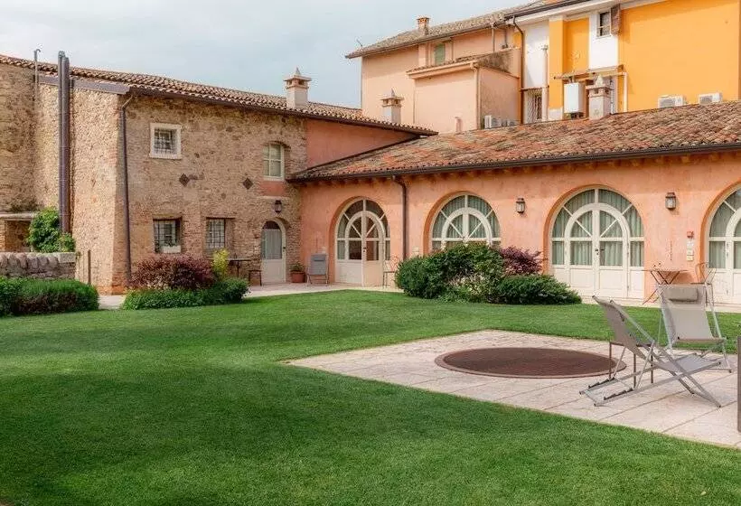 Residence Corte San Carlo