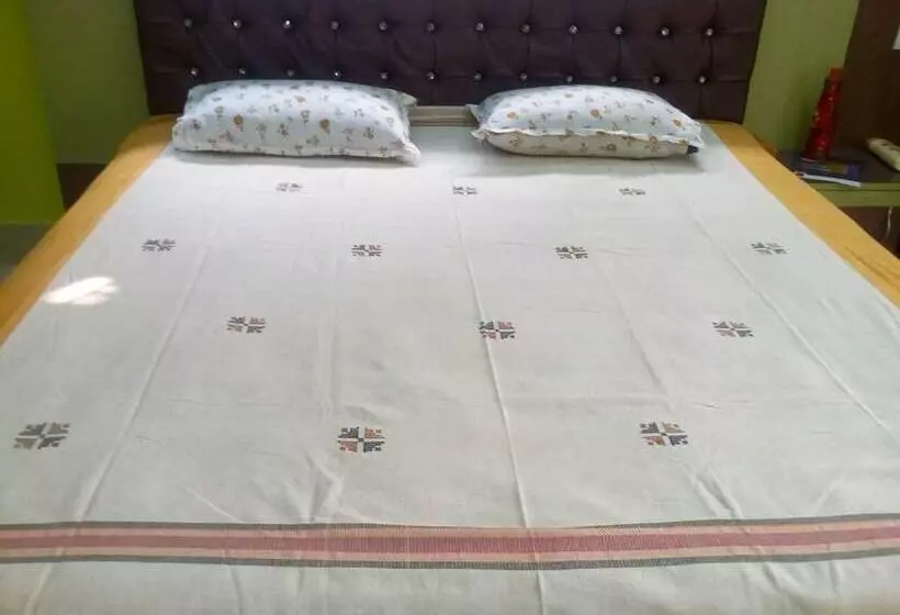 Aamiaismajoitus (B&B) Home Stay World