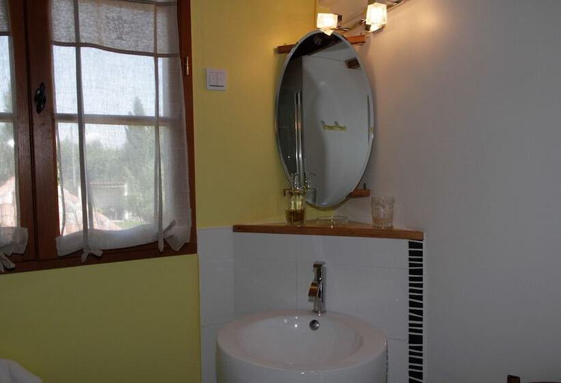 住宿加早餐  La Grange De Briac