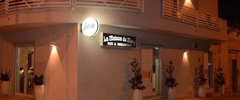 مبيت وإفطار La Maison De Mary