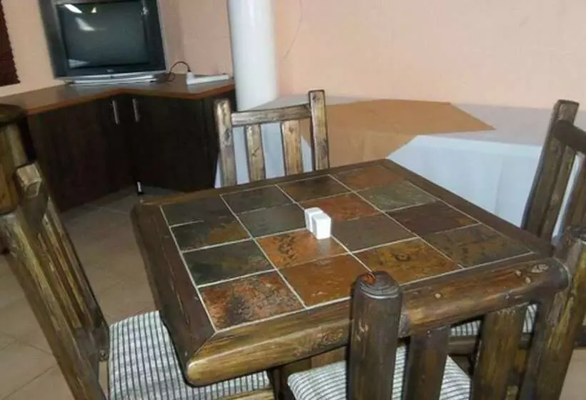 Aamiaismajoitus (B&B) Stiba Guest House