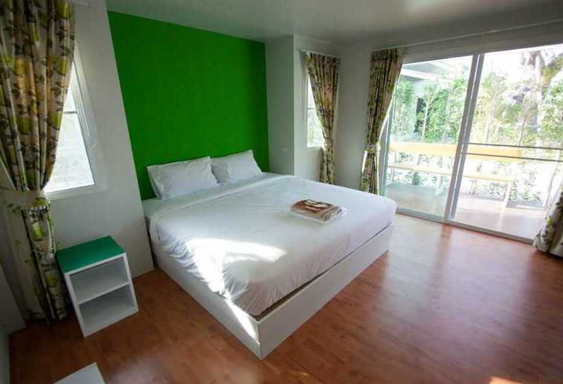 호텔 Baan Kula Mahasarakam