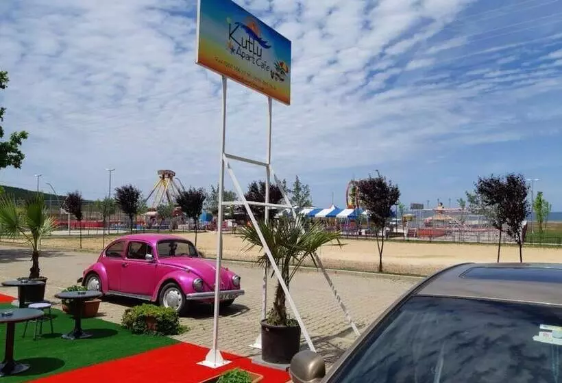 ホテル Cebeci Kutlu Apart